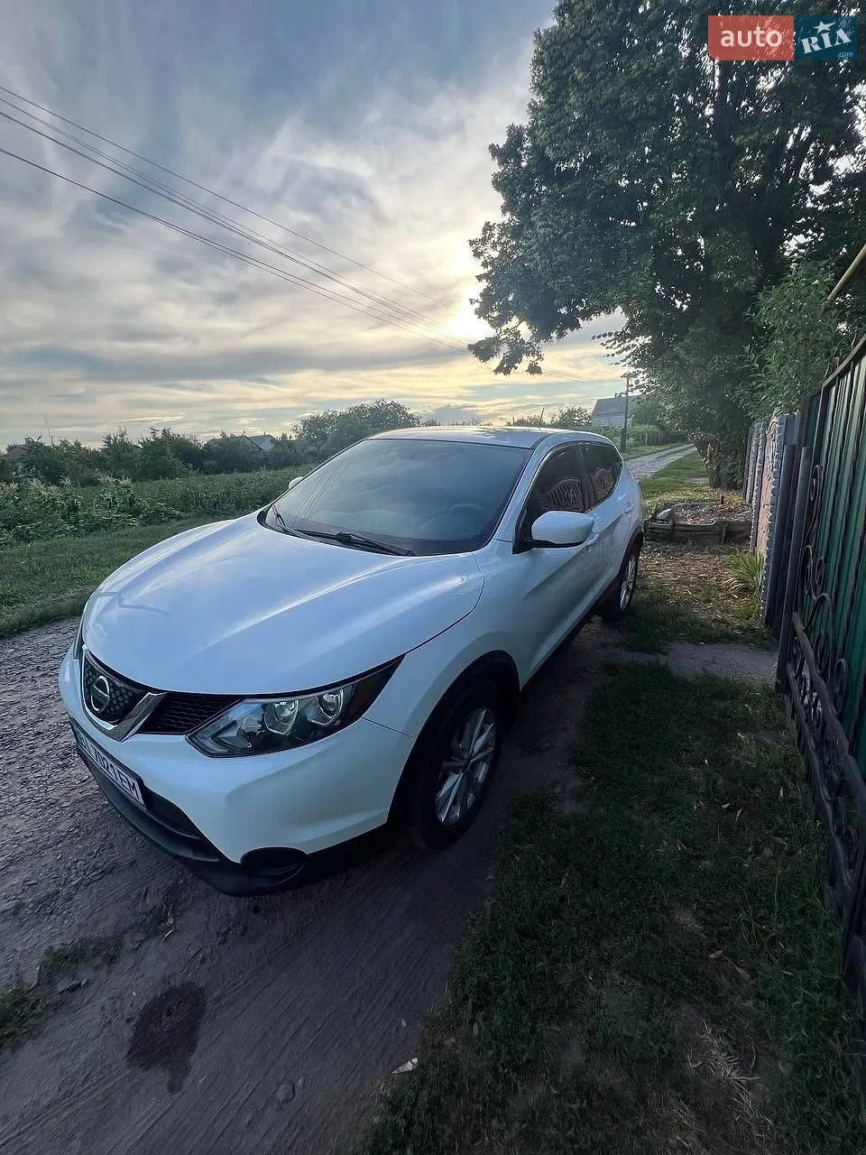 2018 Nissan Rogue - мініатюра 2
