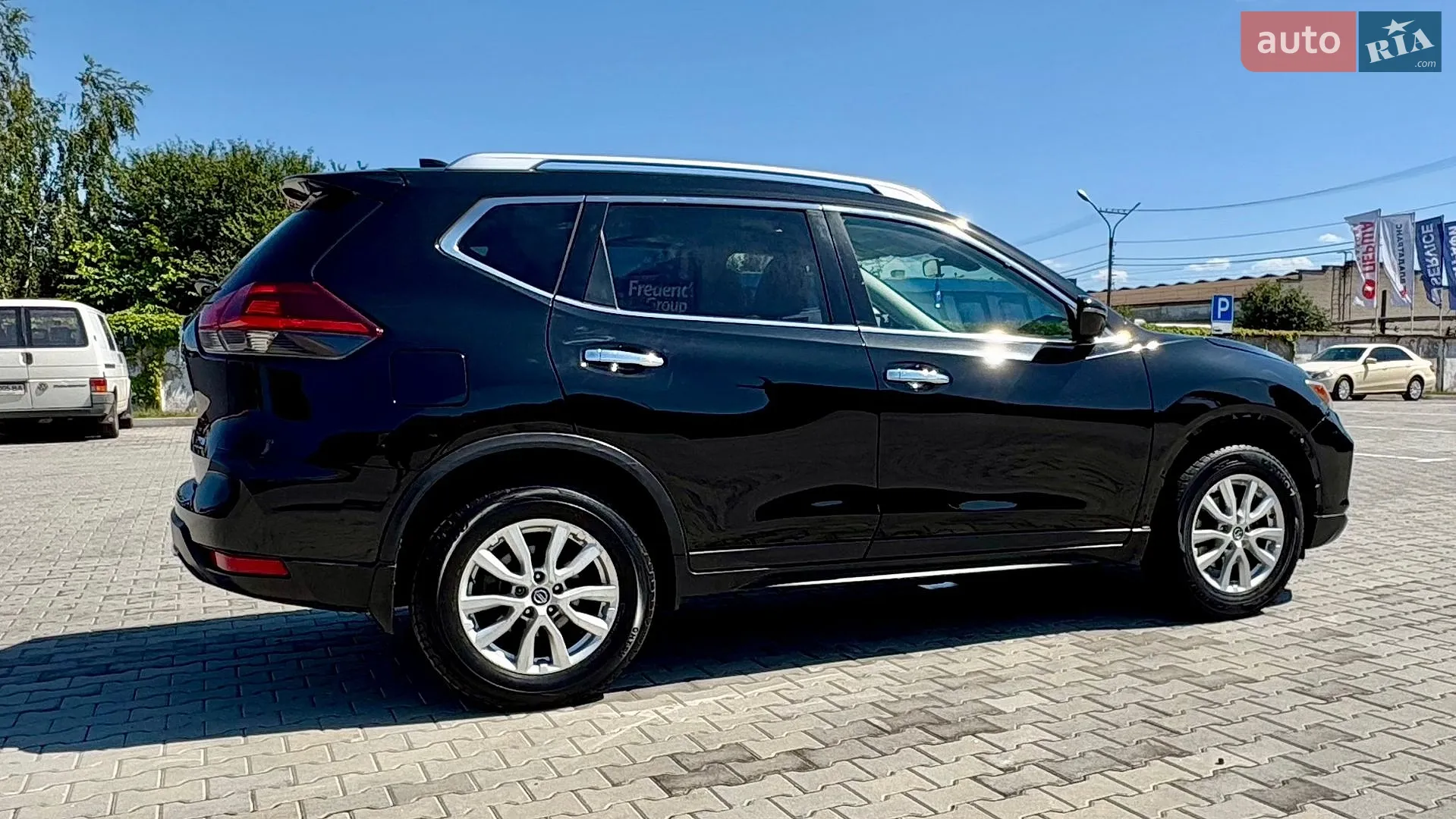 2019 Nissan Rogue - мініатюра 24