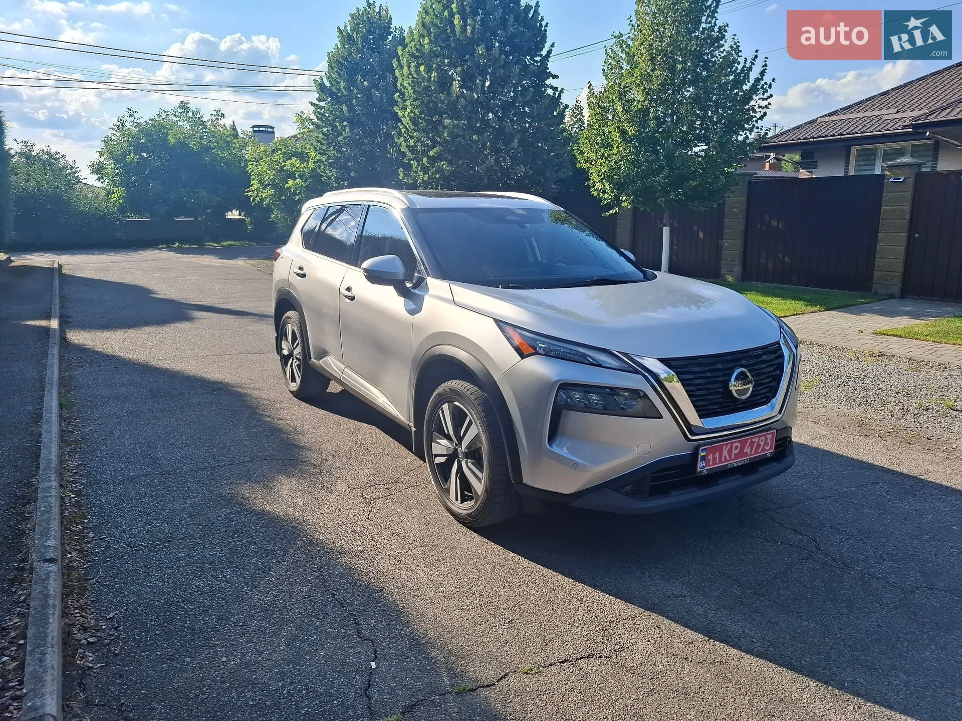 2021 Nissan Rogue - мініатюра 3