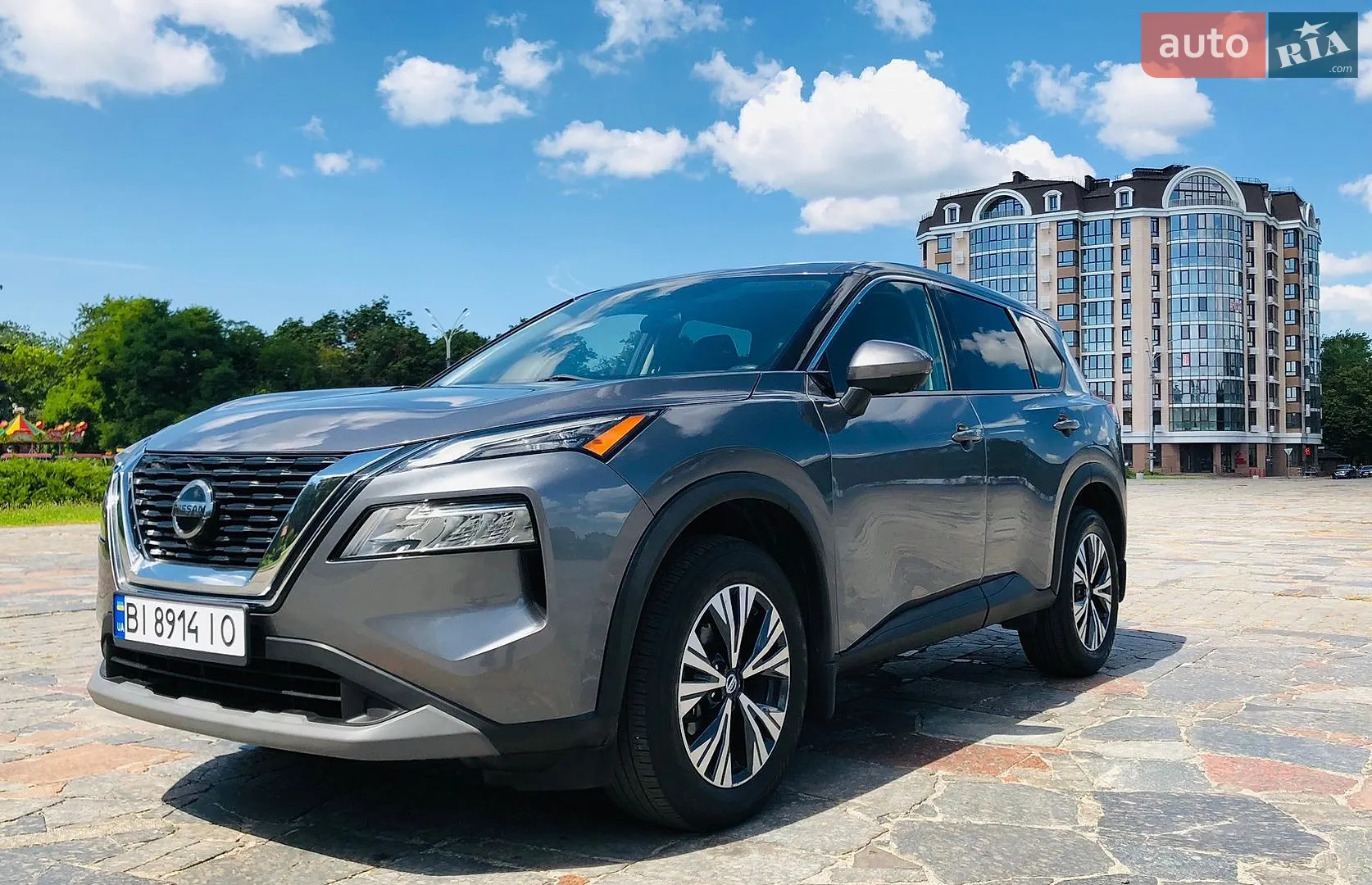 2021 Nissan Rogue - мініатюра 2