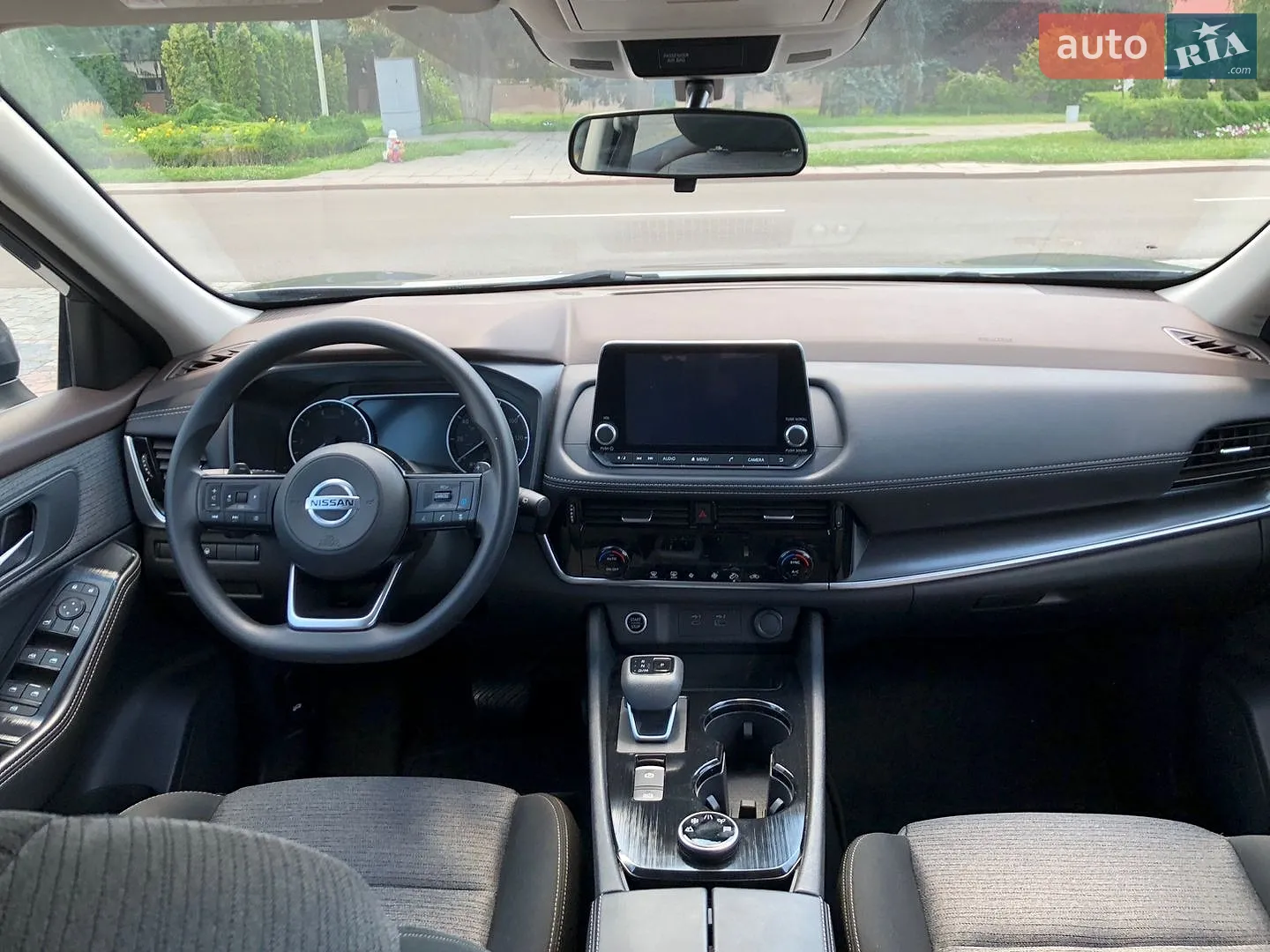 2021 Nissan Rogue - мініатюра 12