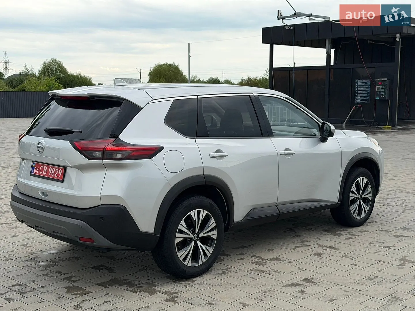 2021 Nissan Rogue - мініатюра 6