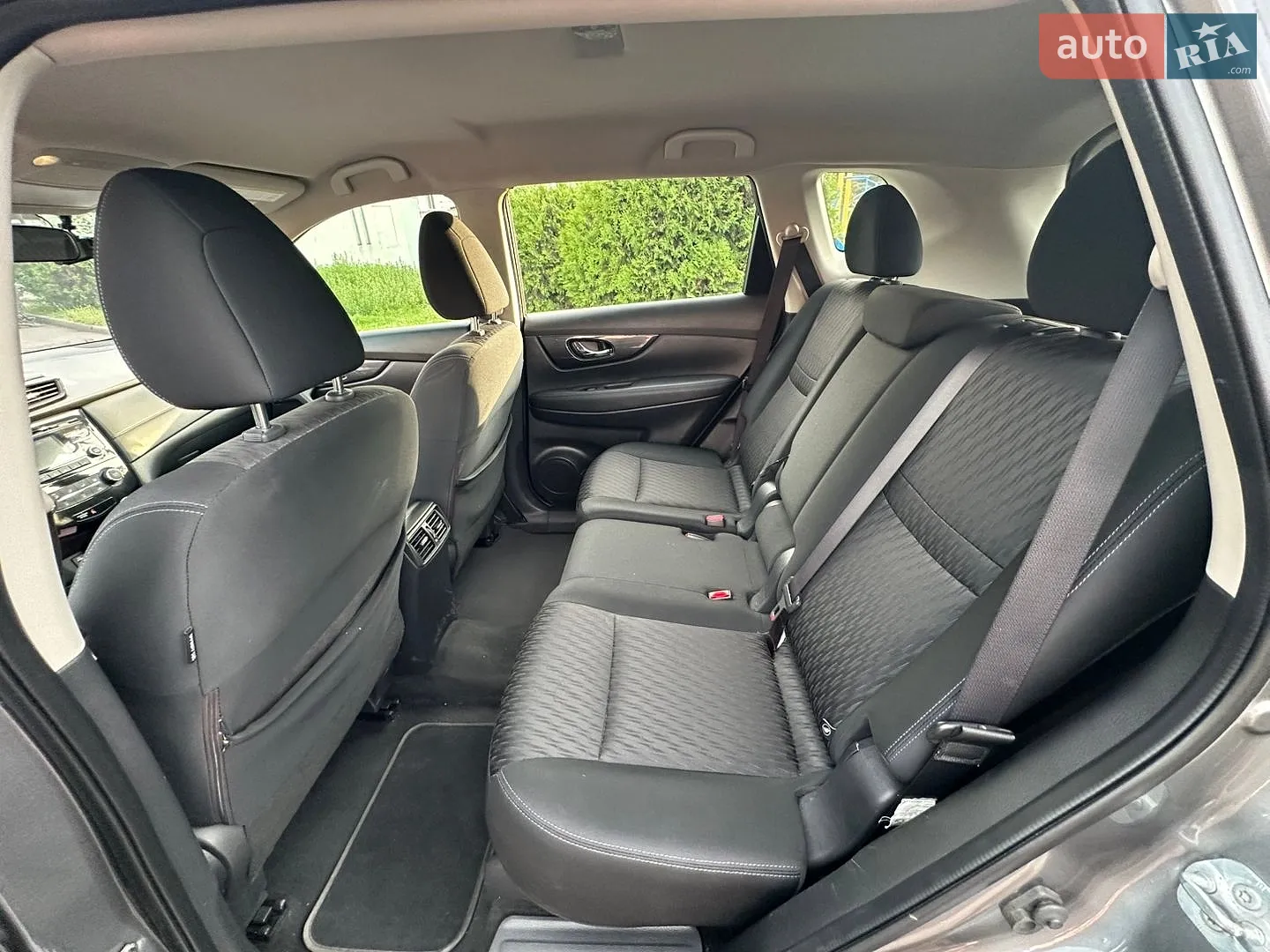 2016 Nissan Rogue - мініатюра 16