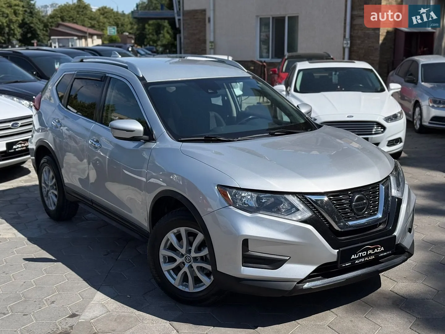 2018 Nissan Rogue - мініатюра 4