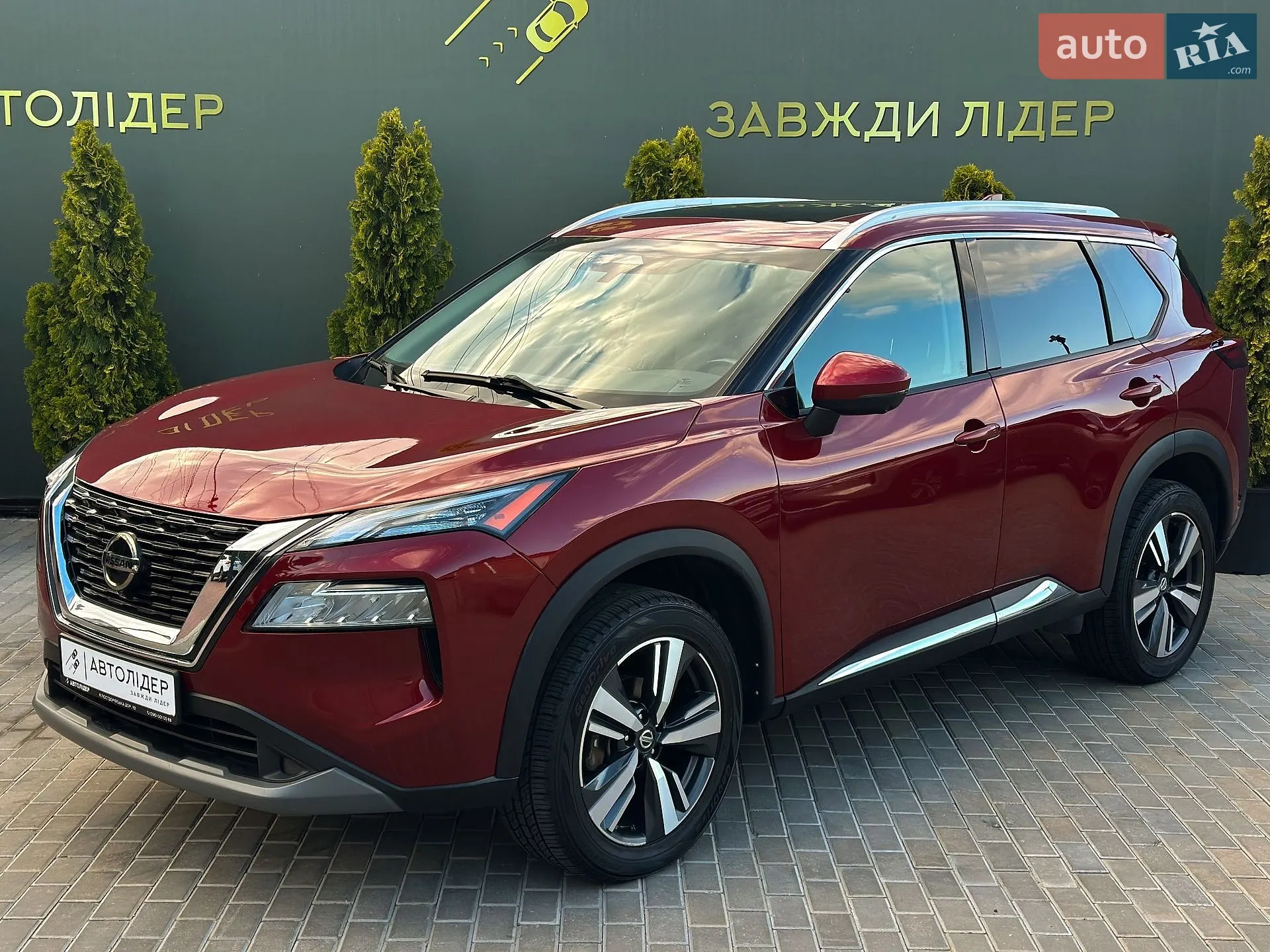 2021 Nissan Rogue - мініатюра 4