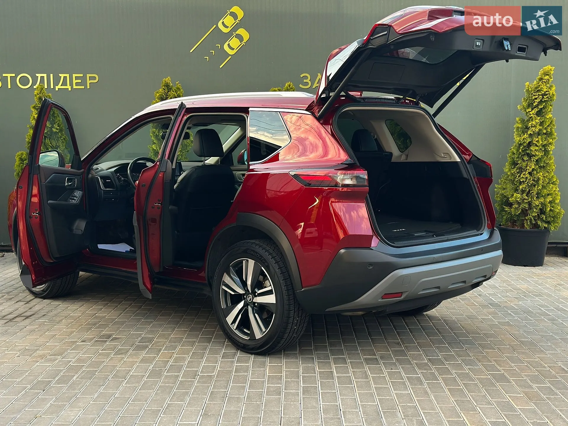 2021 Nissan Rogue - мініатюра 16