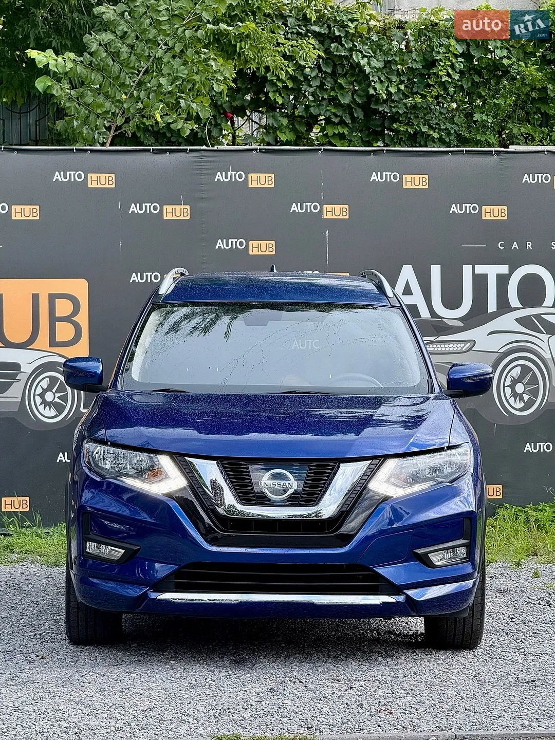 2017 Nissan Rogue - мініатюра 2