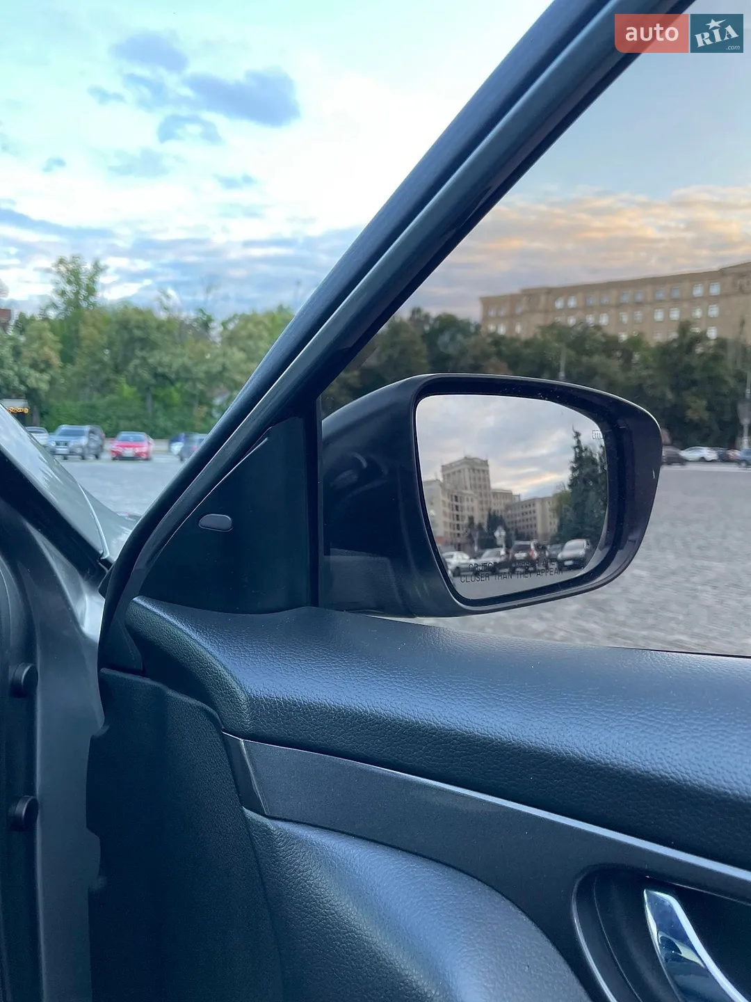 2018 Nissan Rogue - мініатюра 13