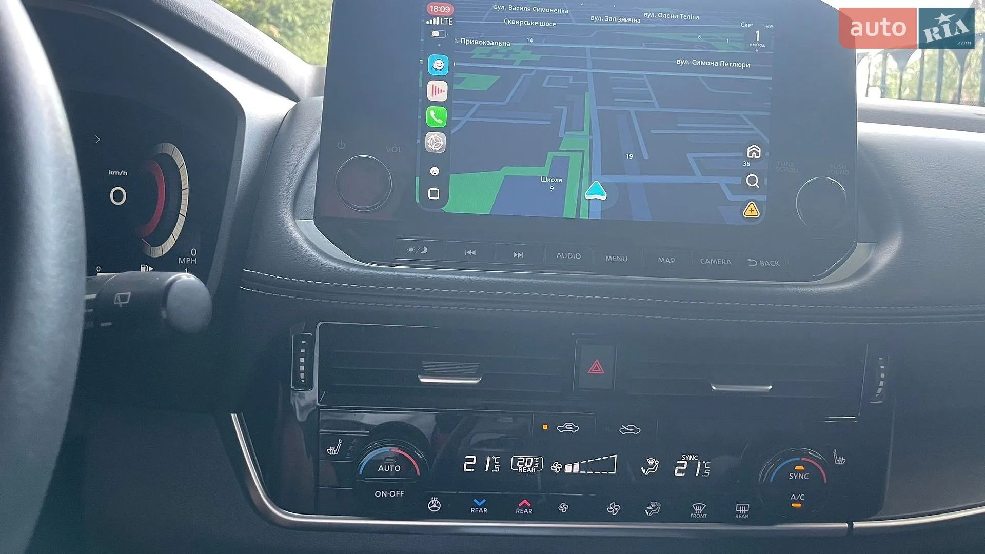 2021 Nissan Rogue - мініатюра 22
