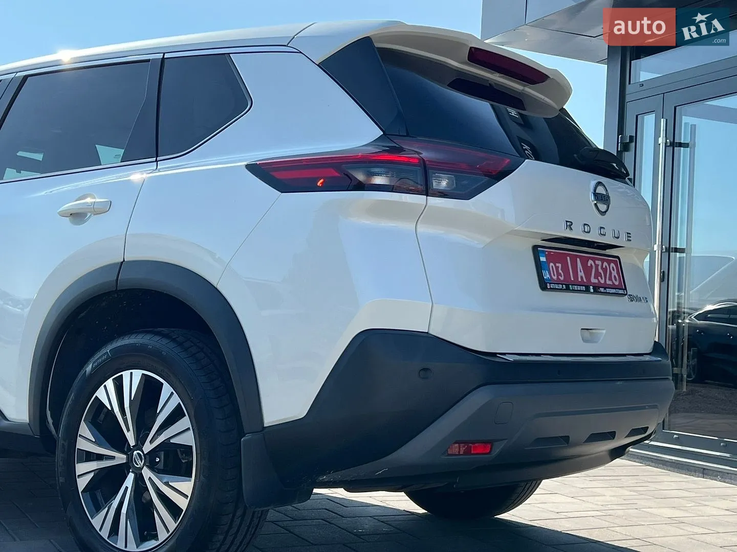 2021 Nissan Rogue - мініатюра 10