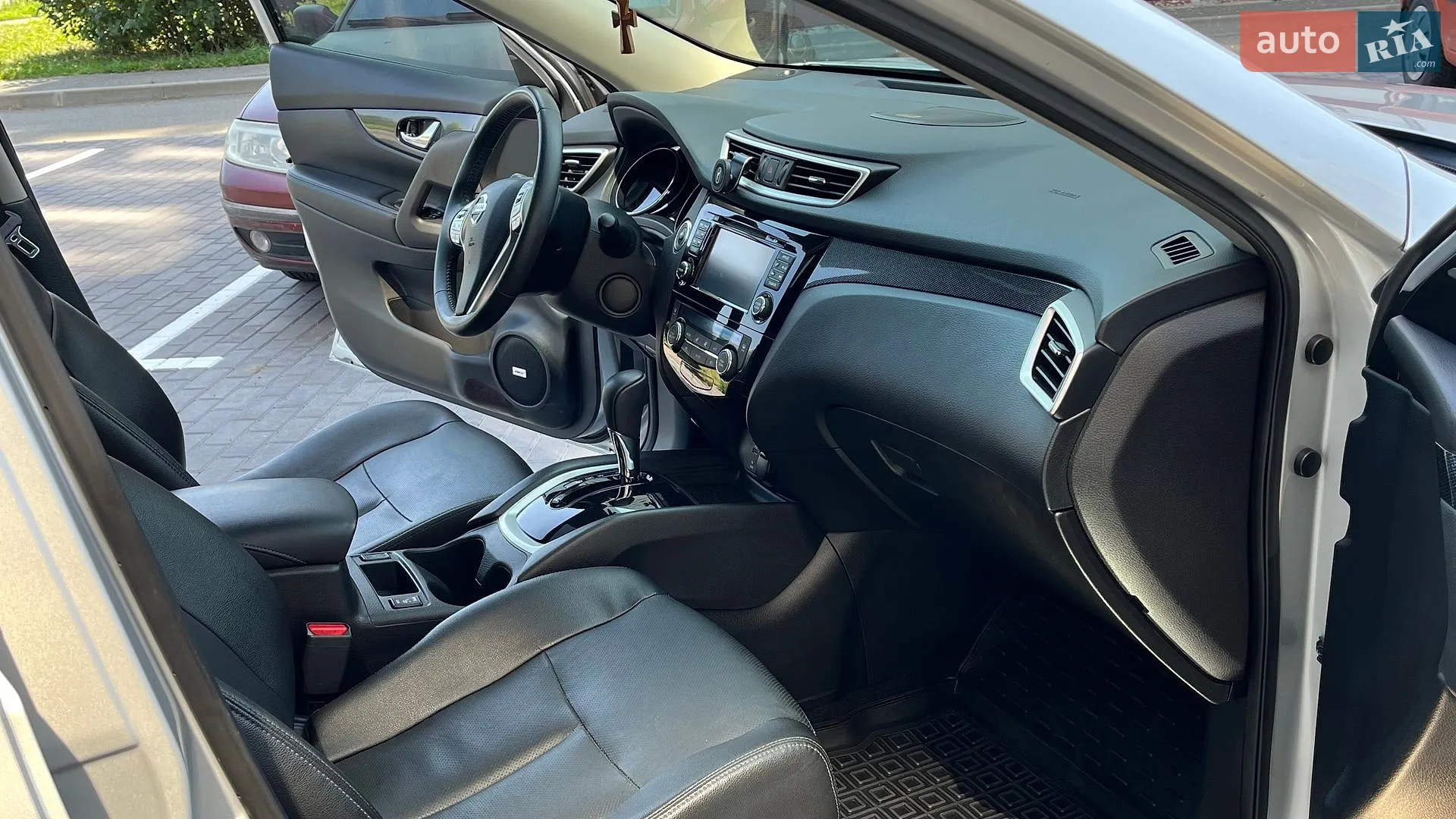 2016 Nissan Rogue - мініатюра 25