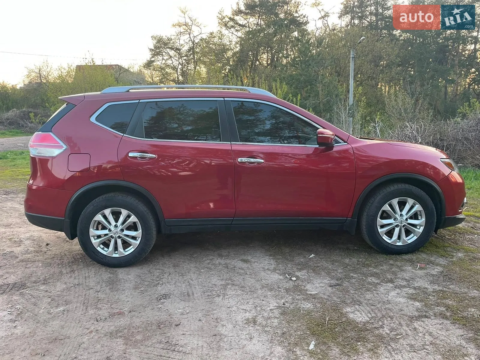 2015 Nissan Rogue - мініатюра 2