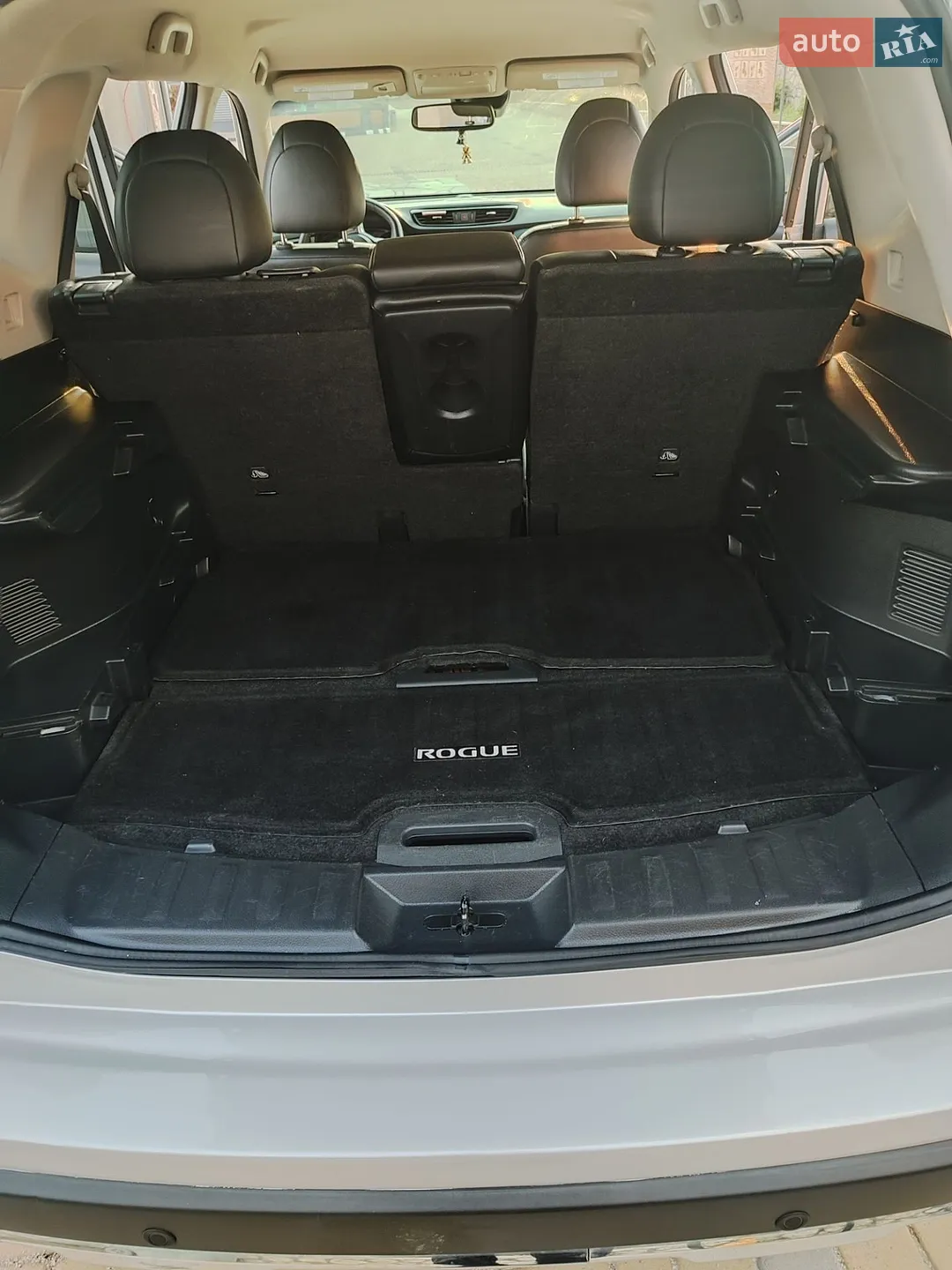 2019 Nissan Rogue - мініатюра 19