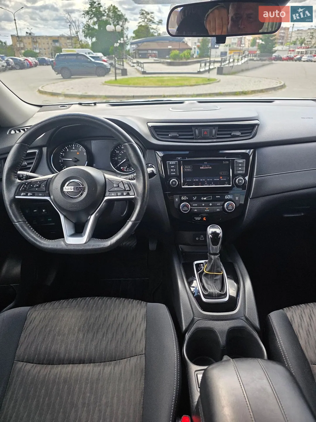 2018 Nissan Rogue - мініатюра 14