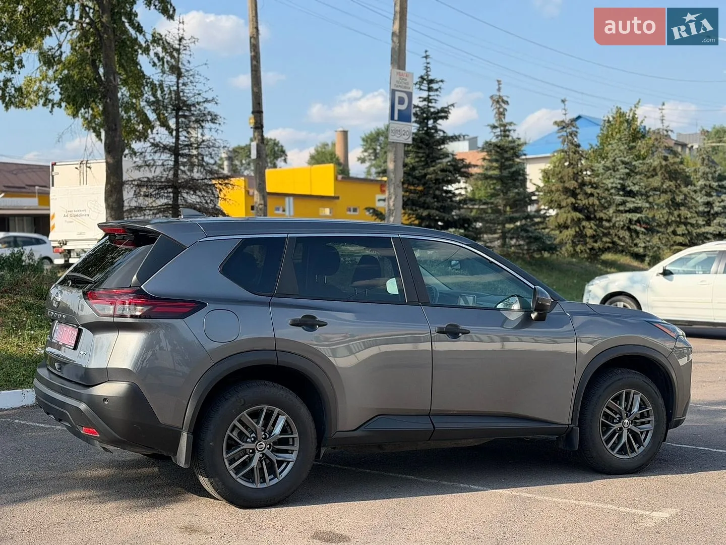 2021 Nissan Rogue - мініатюра 4