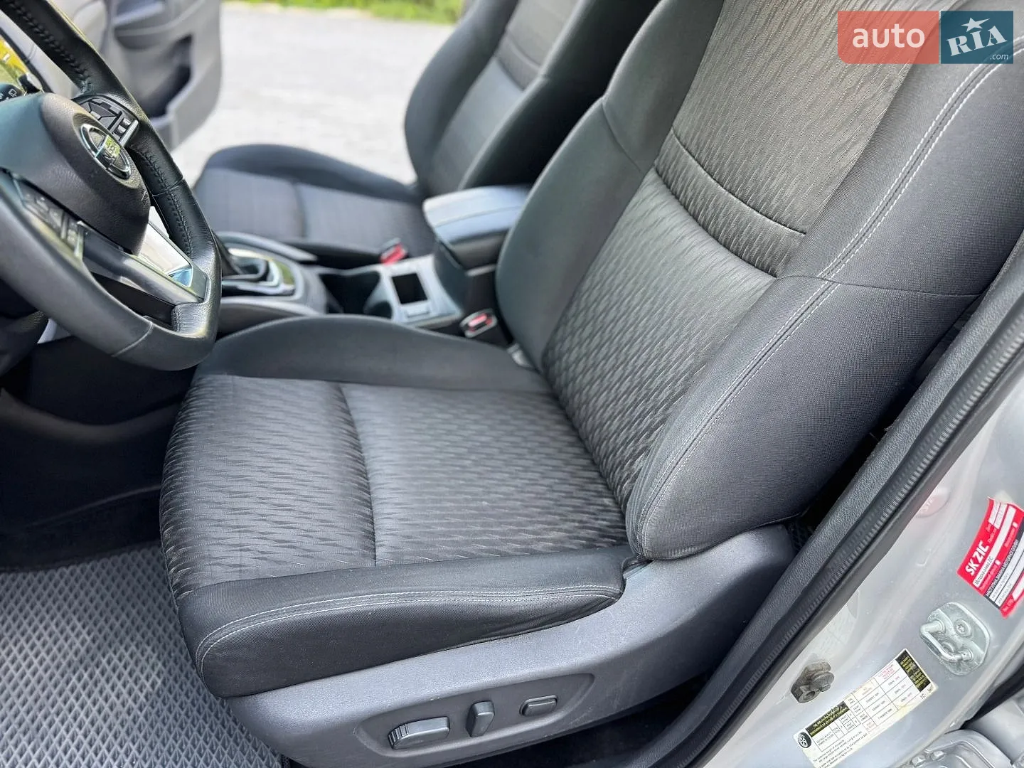 2016 Nissan Rogue - мініатюра 31