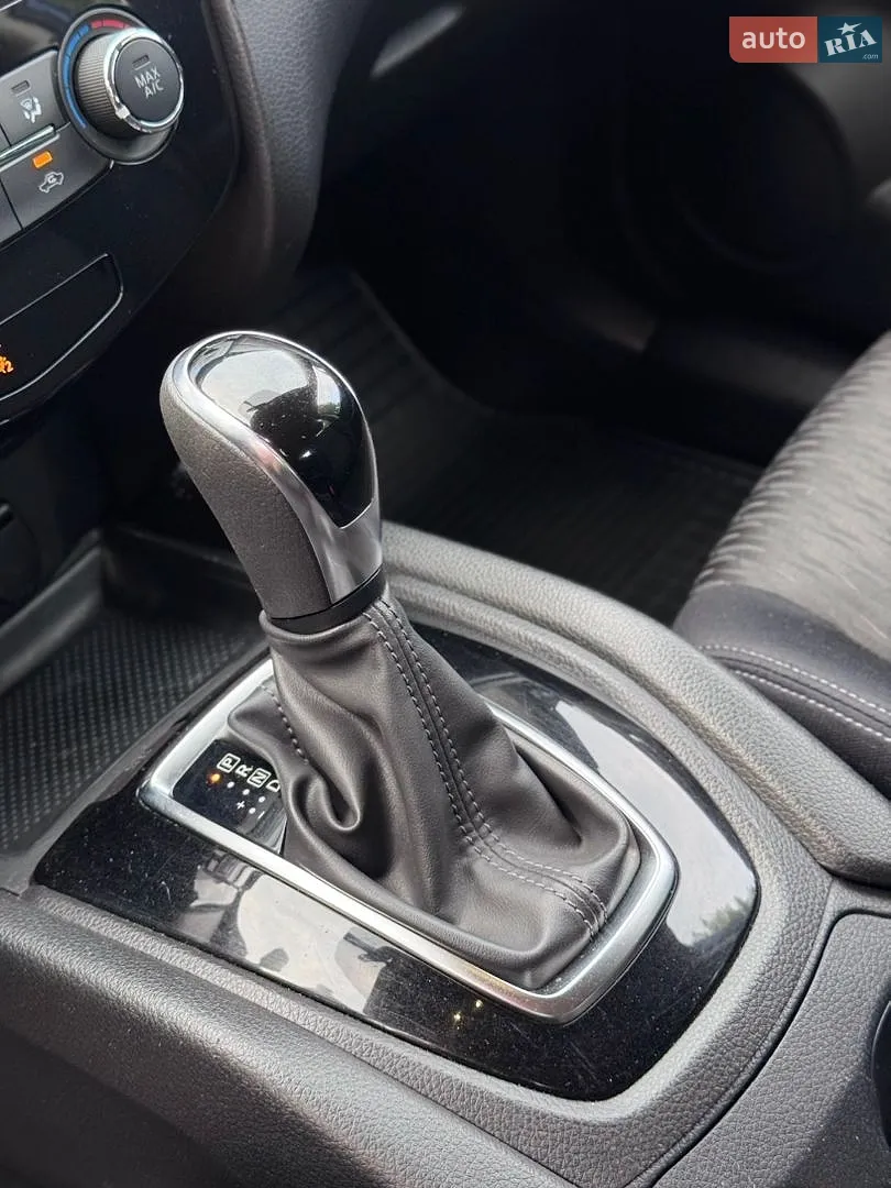 2017 Nissan Rogue - мініатюра 34