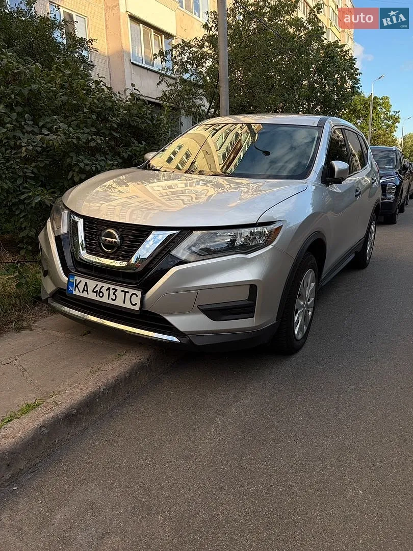 2017 Nissan Rogue - мініатюра 3