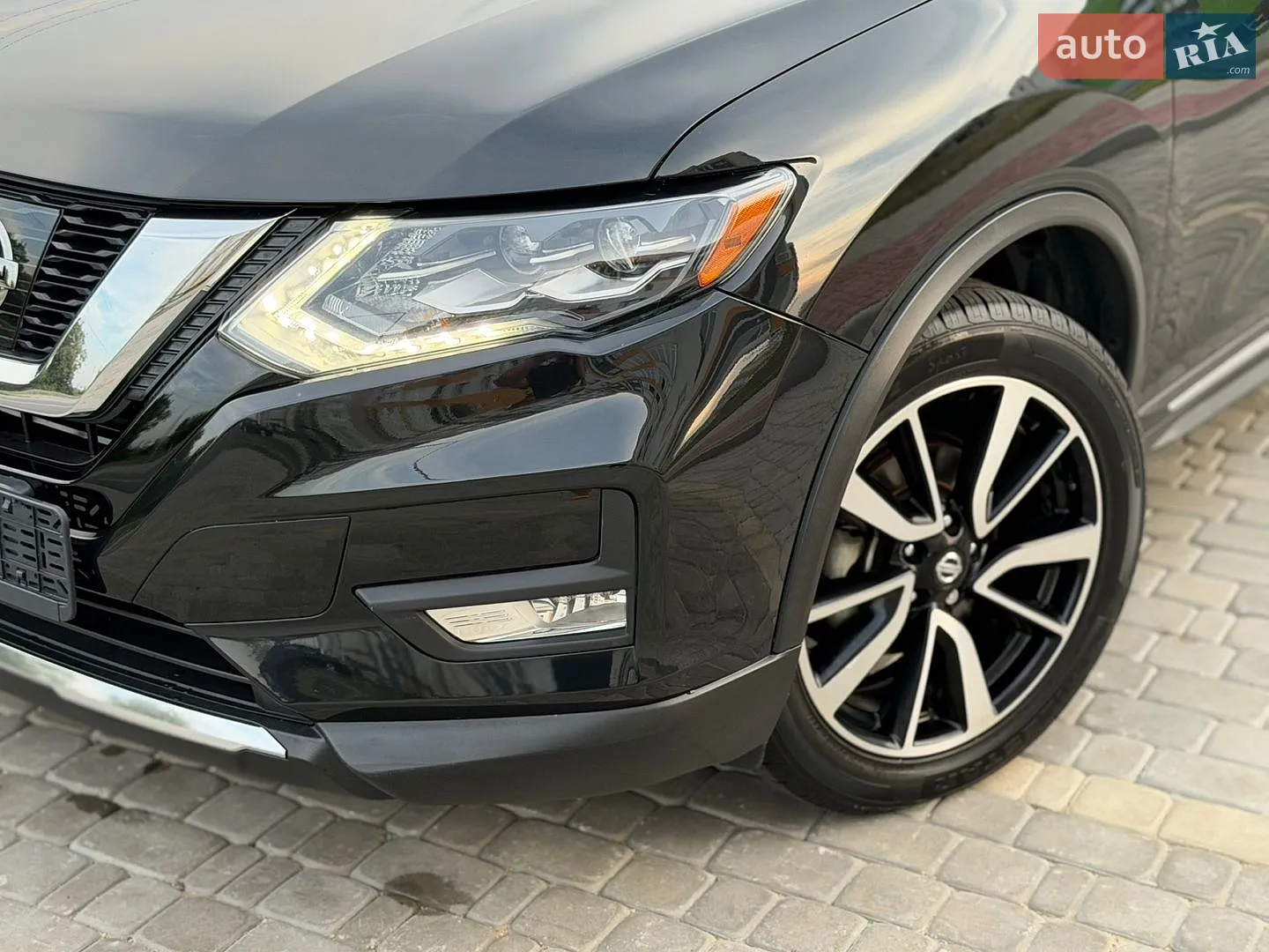 2017 Nissan Rogue - мініатюра 3