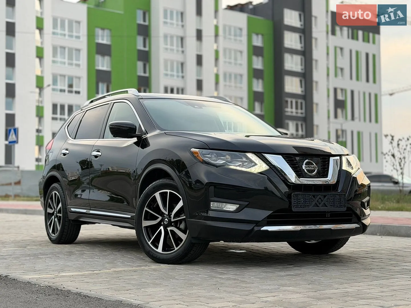 2017 Nissan Rogue - мініатюра 12