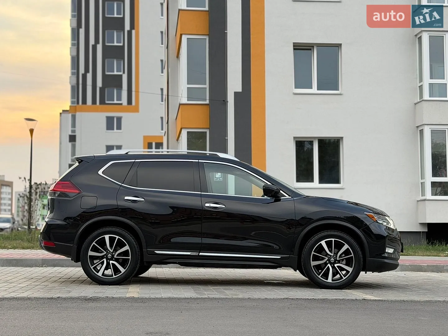 2017 Nissan Rogue - мініатюра 27
