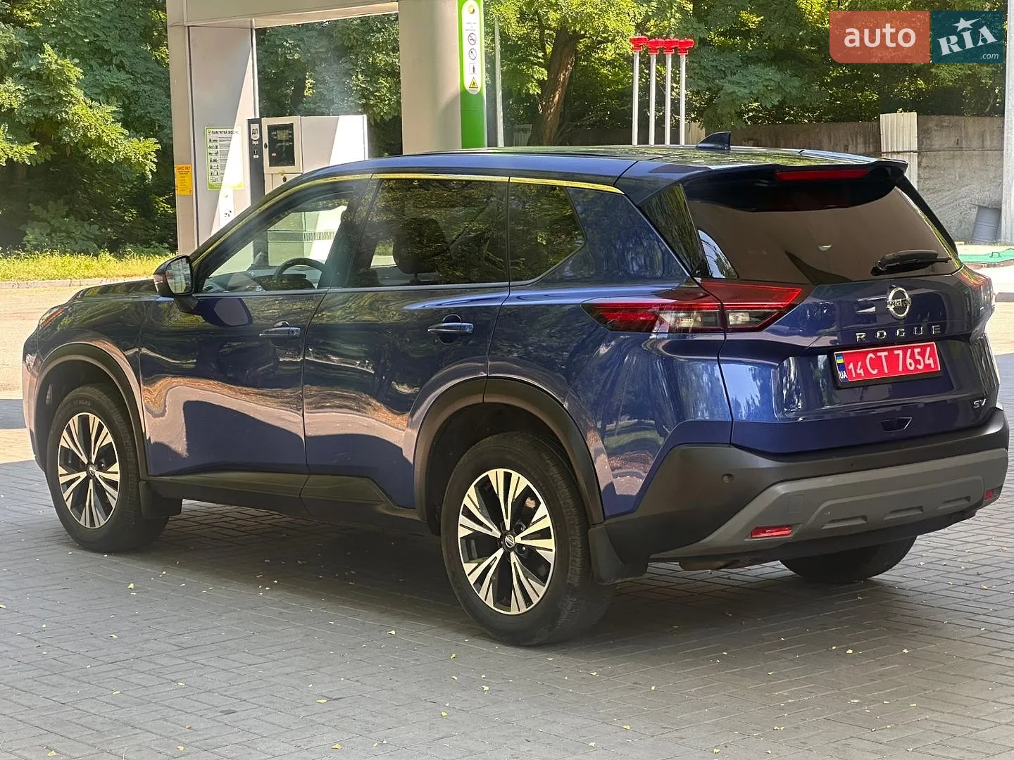 2021 Nissan Rogue - мініатюра 13
