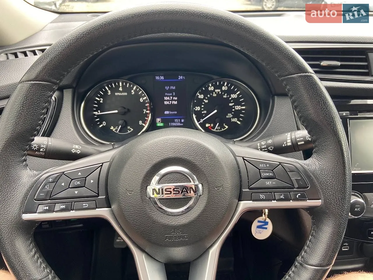 2019 Nissan Rogue - мініатюра 15