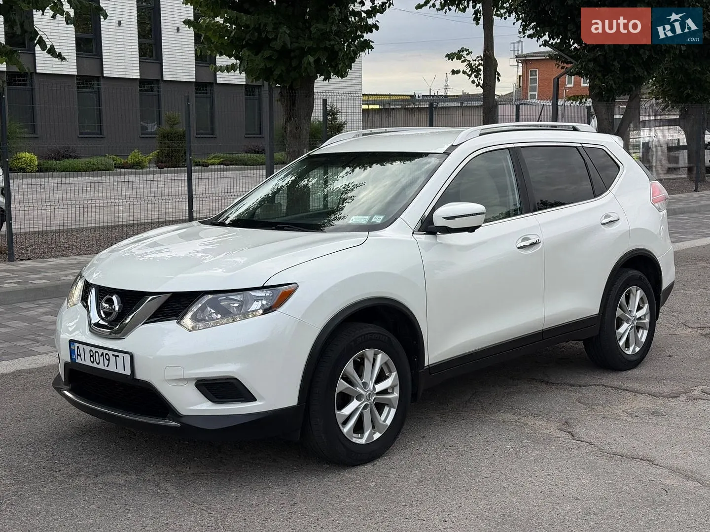 2015 Nissan Rogue - фото 1