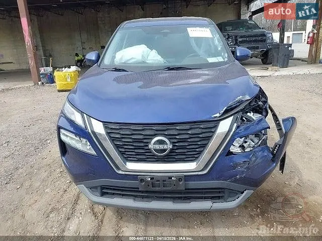 2023 Nissan Rogue - фото 1