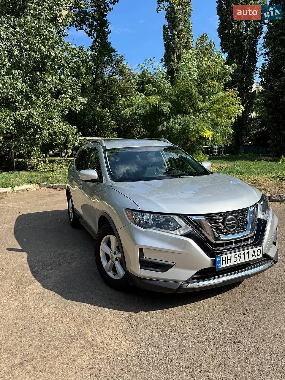 2017 Nissan Rogue - фото 1