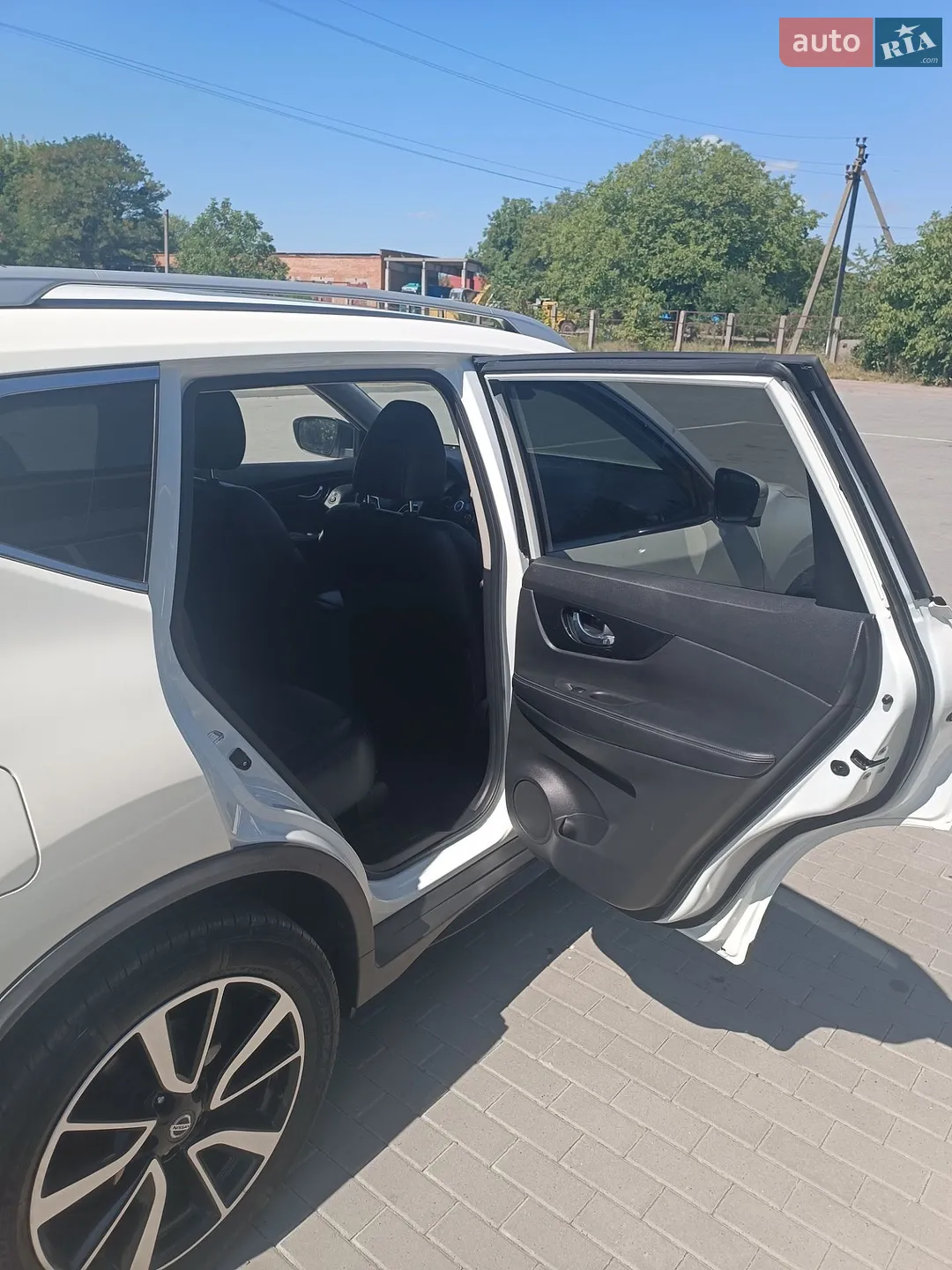 2018 Nissan Rogue - мініатюра 15