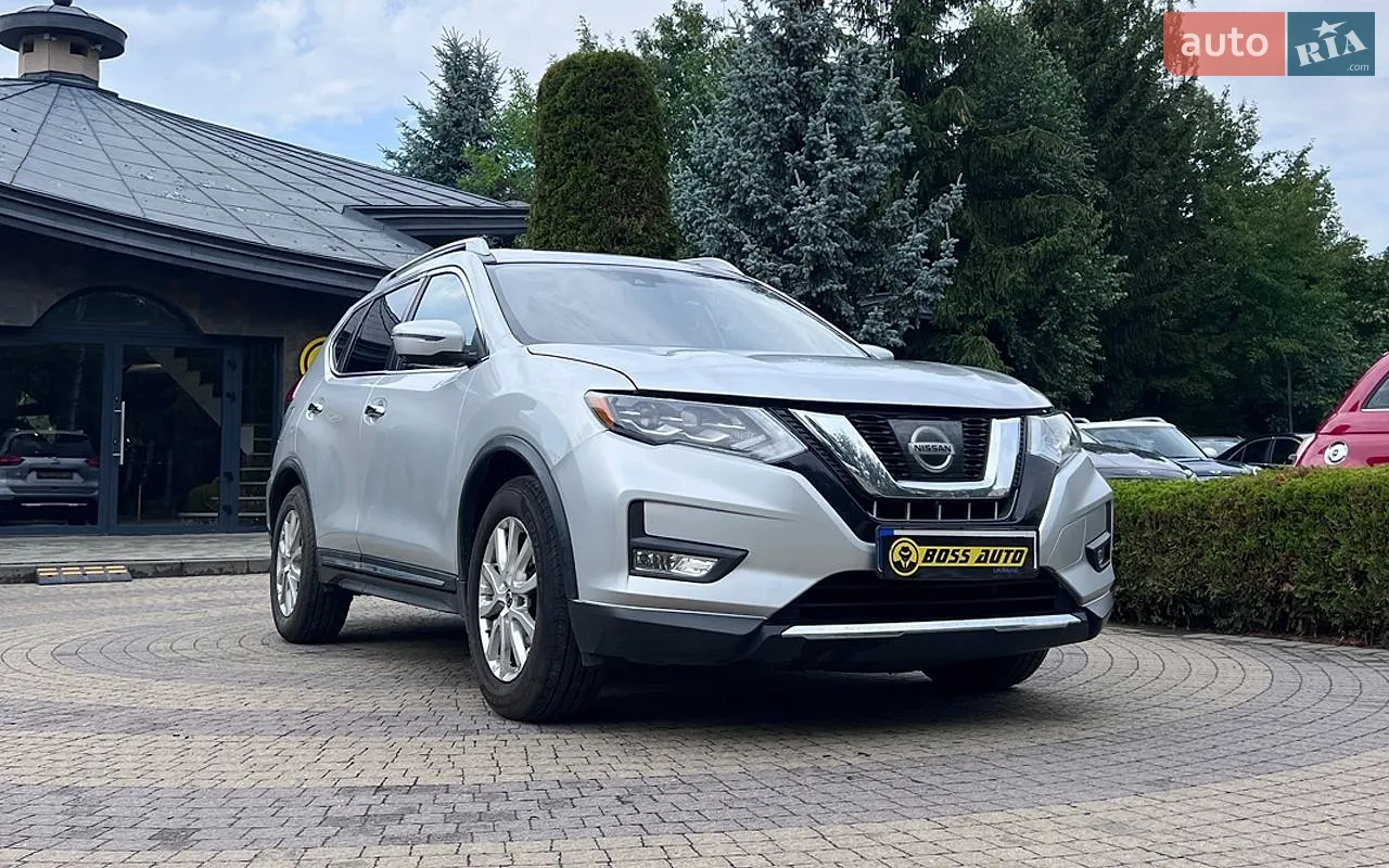 2017 Nissan Rogue - фото 1