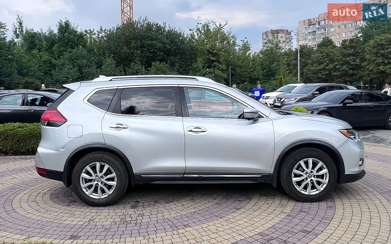 2017 Nissan Rogue - мініатюра 8