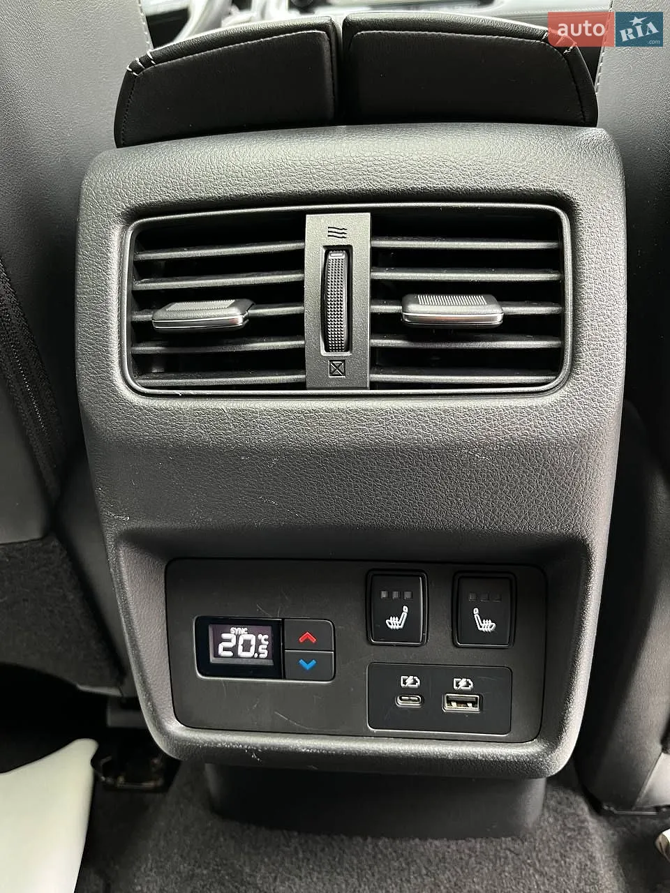2021 Nissan Rogue - мініатюра 26