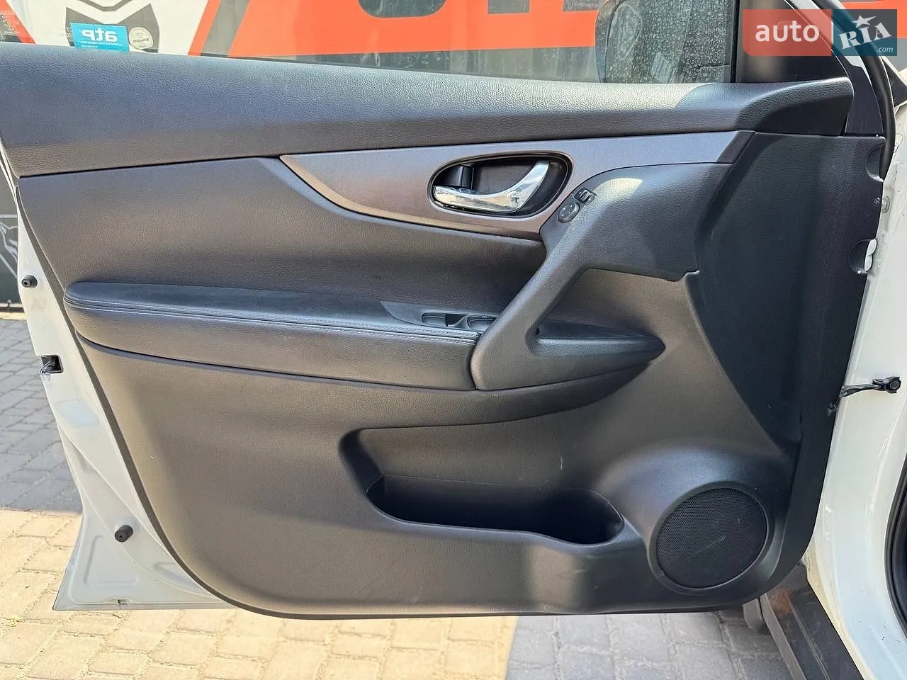 2016 Nissan Rogue - мініатюра 18
