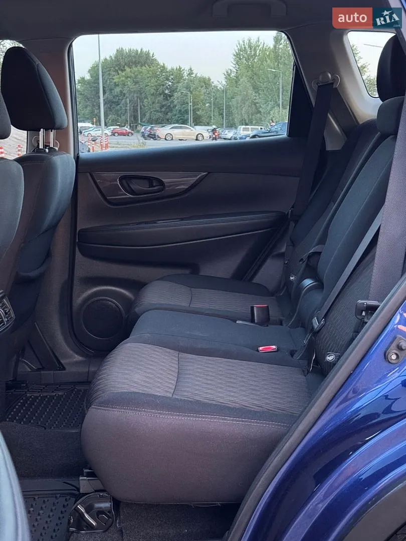 2019 Nissan Rogue - мініатюра 32