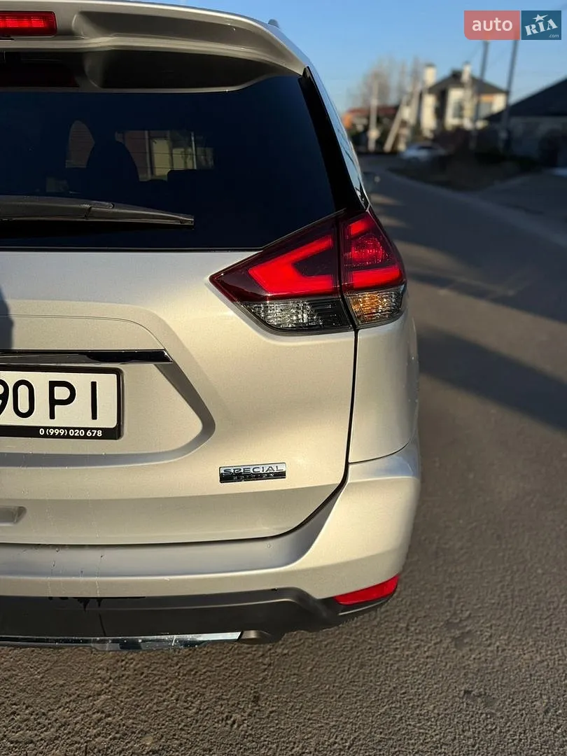 2019 Nissan Rogue - мініатюра 8