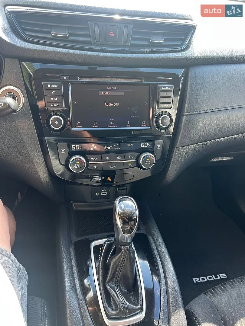 2017 Nissan Rogue - мініатюра 21