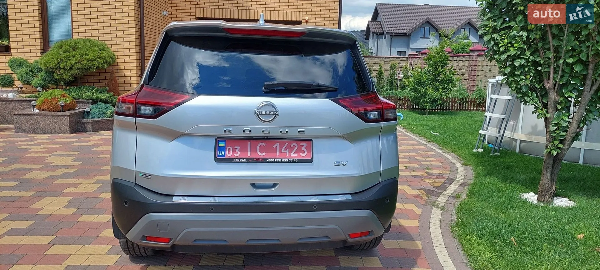 2023 Nissan Rogue - мініатюра 4