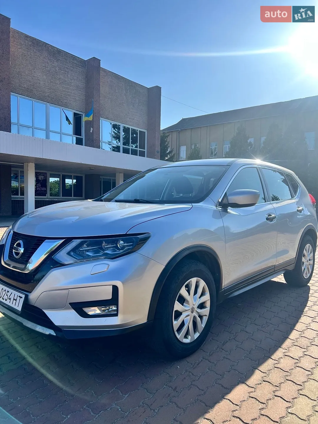 2017 Nissan Rogue - мініатюра 2