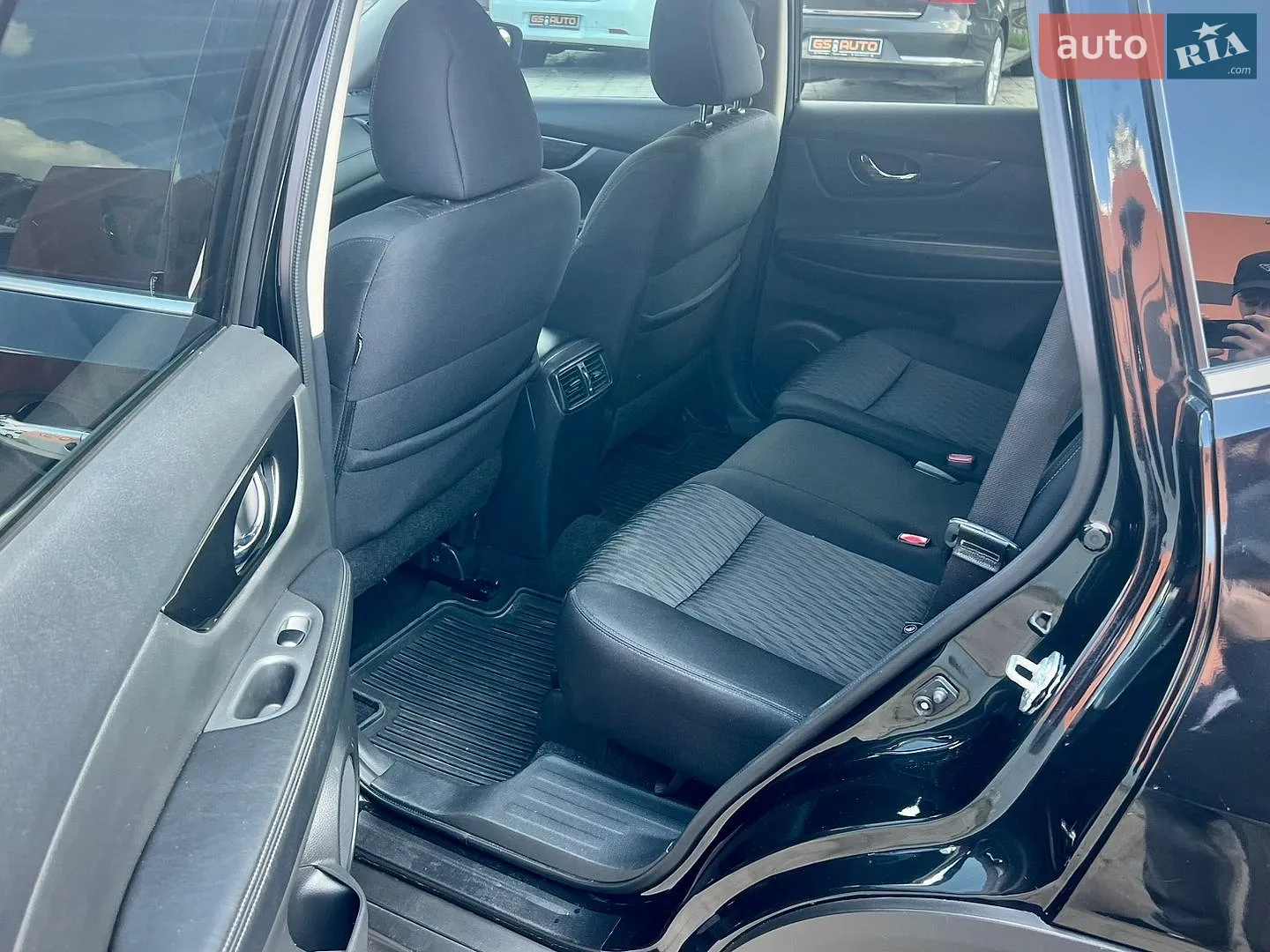 2016 Nissan Rogue - мініатюра 9