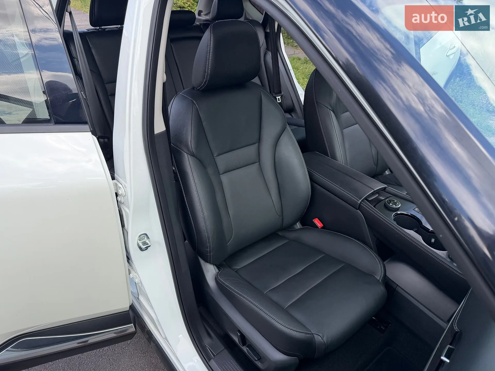 2020 Nissan Rogue - мініатюра 33