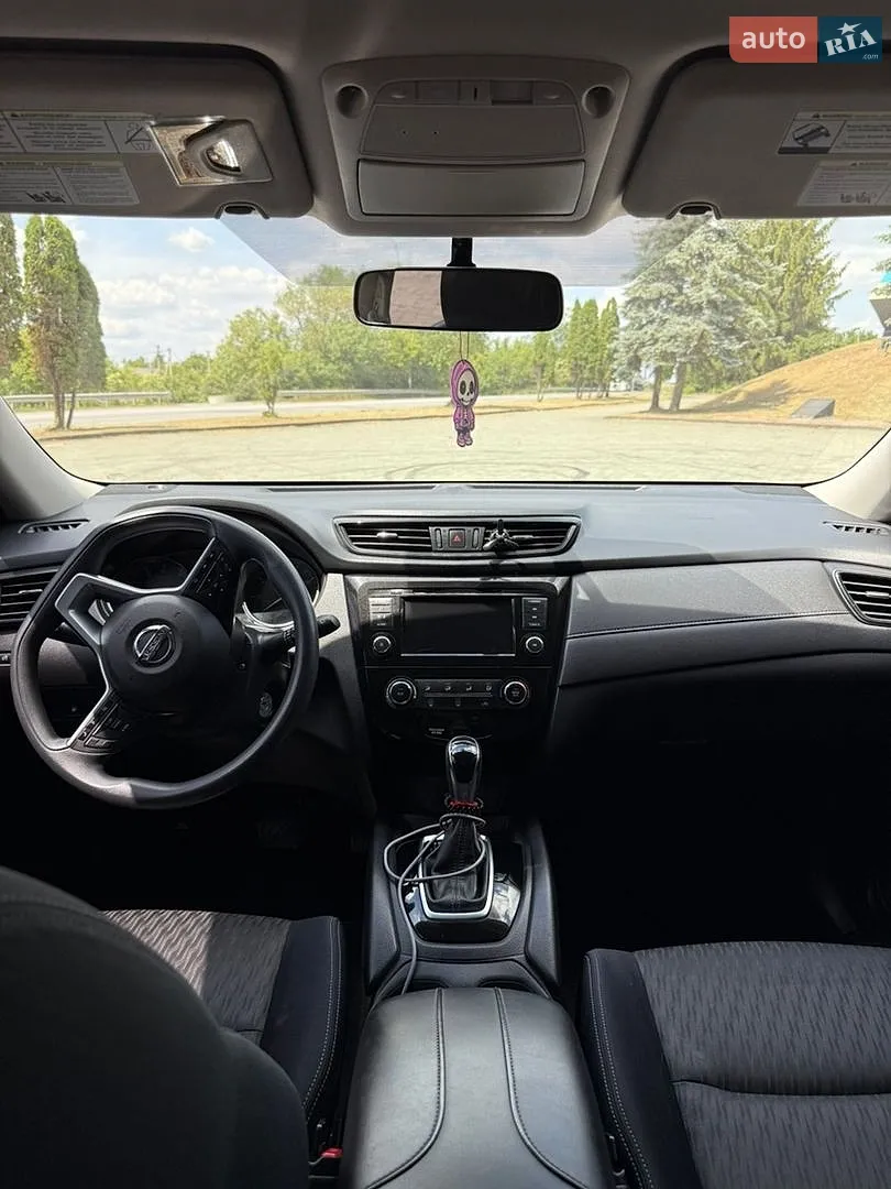 2017 Nissan Rogue - мініатюра 12