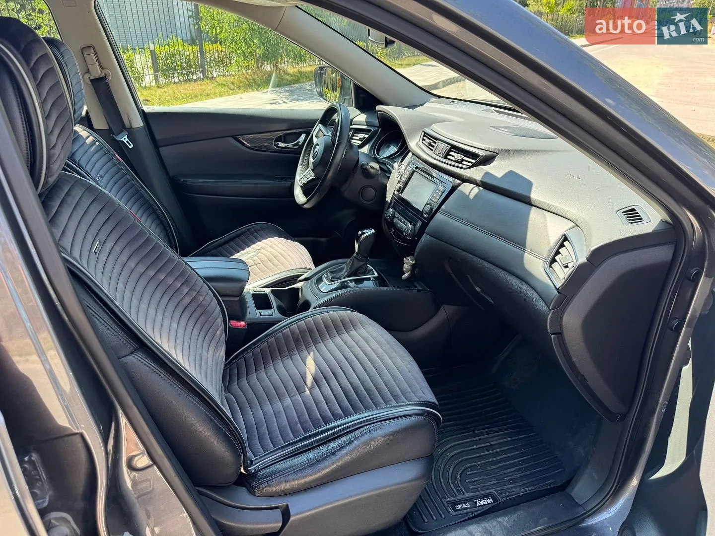 2017 Nissan Rogue - мініатюра 6