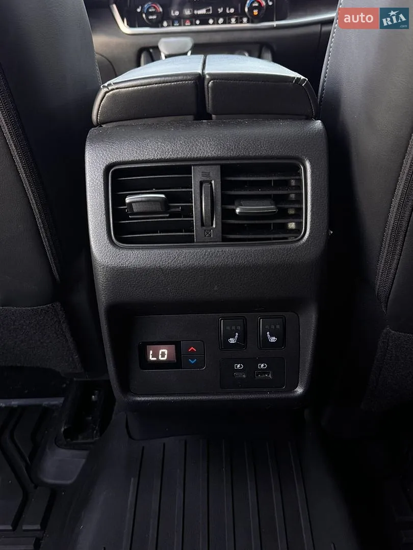 2021 Nissan Rogue - мініатюра 7