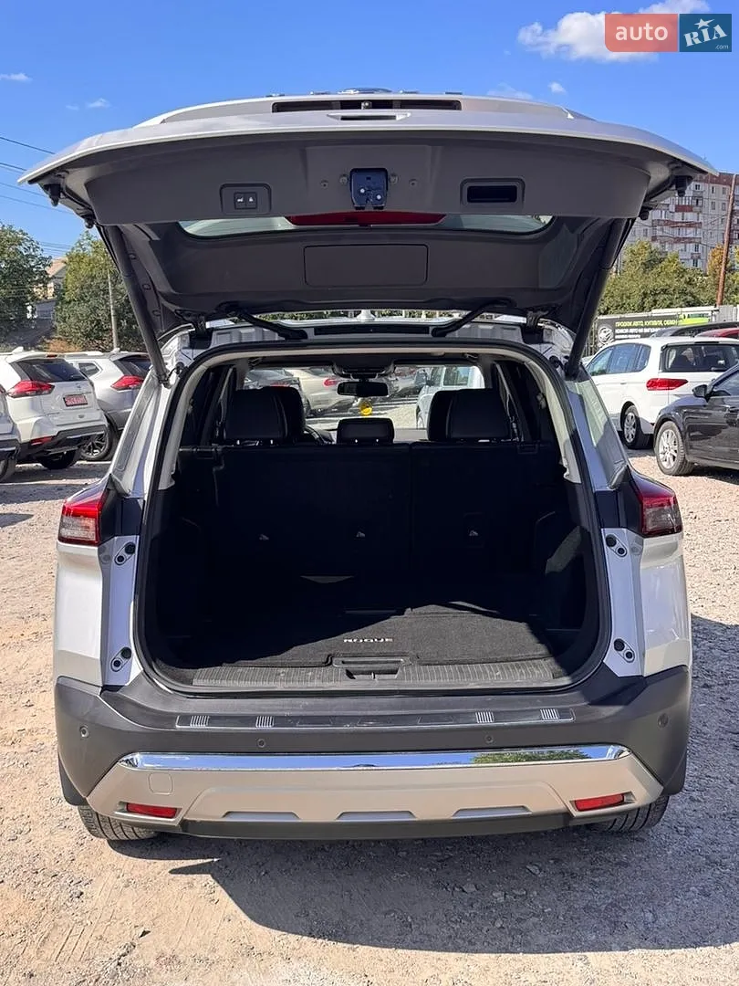 2021 Nissan Rogue - мініатюра 11