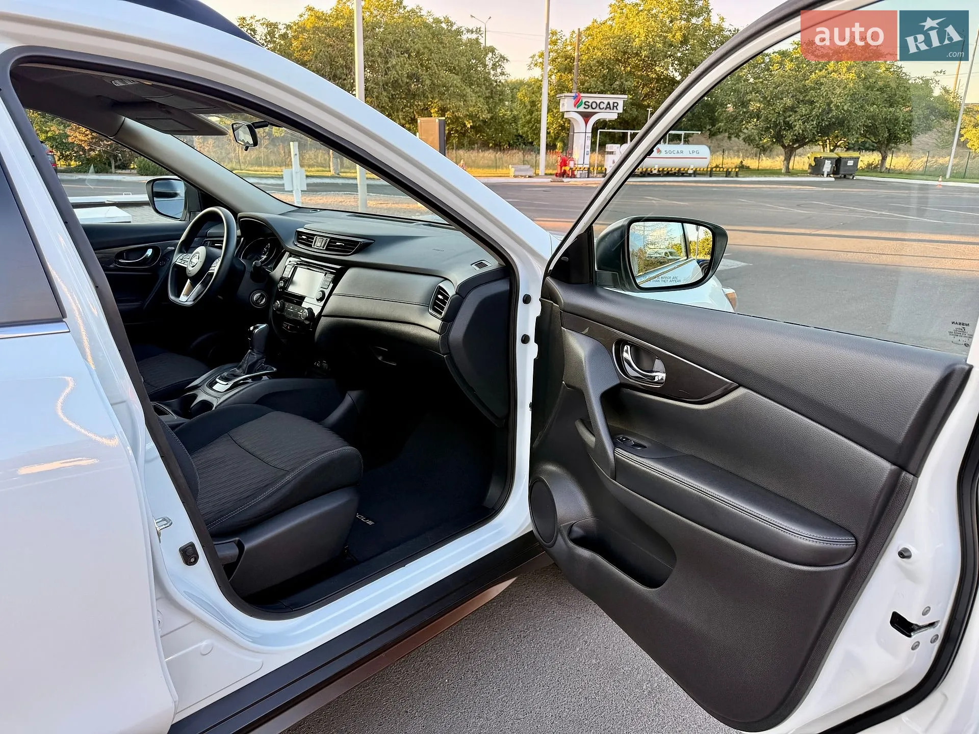 2018 Nissan Rogue - мініатюра 33