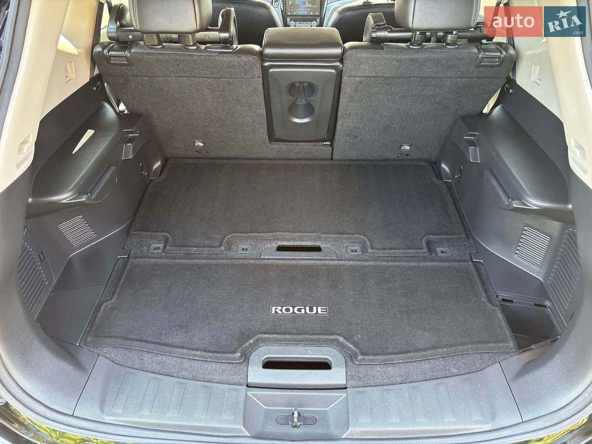 2016 Nissan Rogue - мініатюра 39