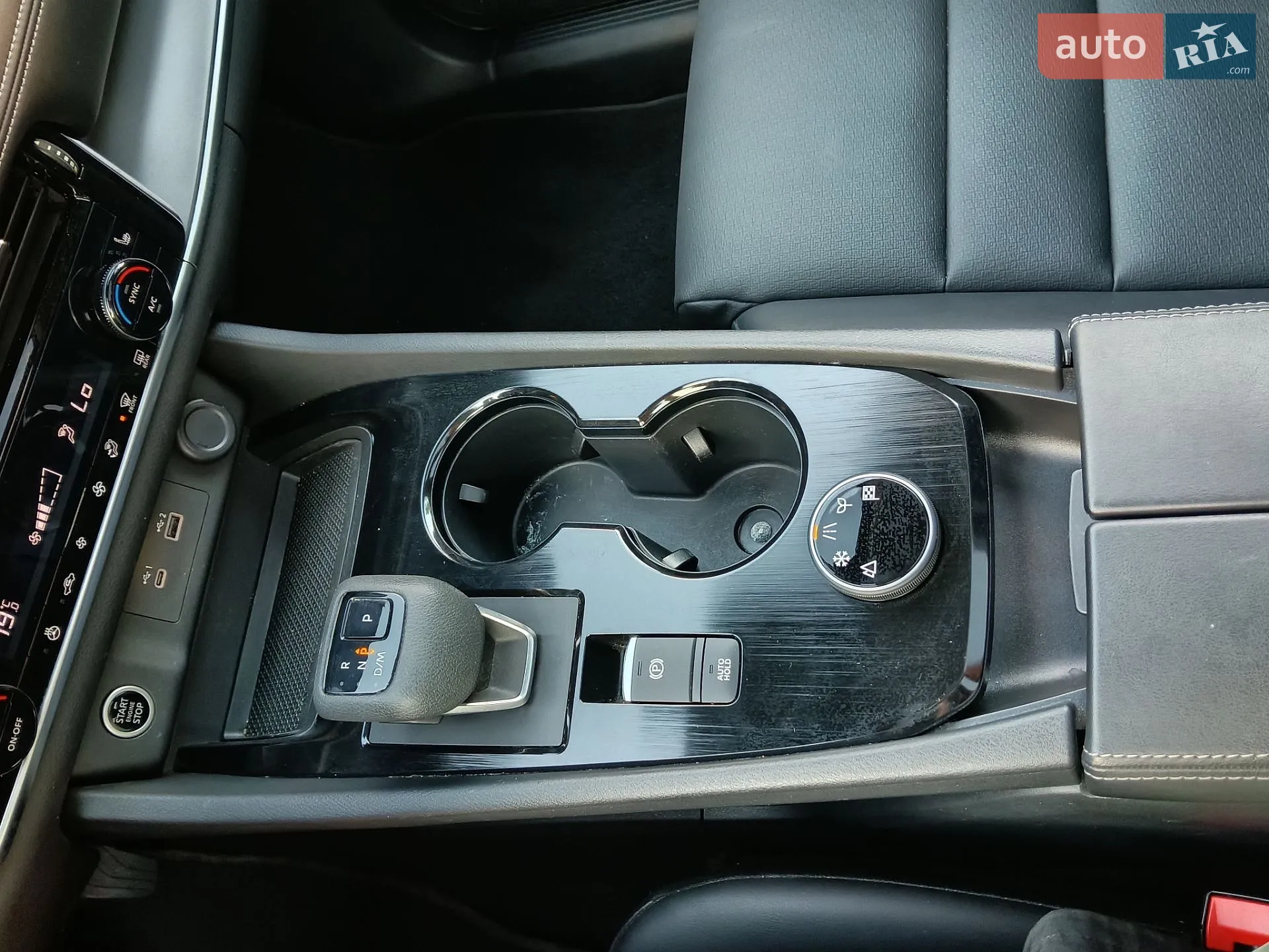 2020 Nissan Rogue - мініатюра 17