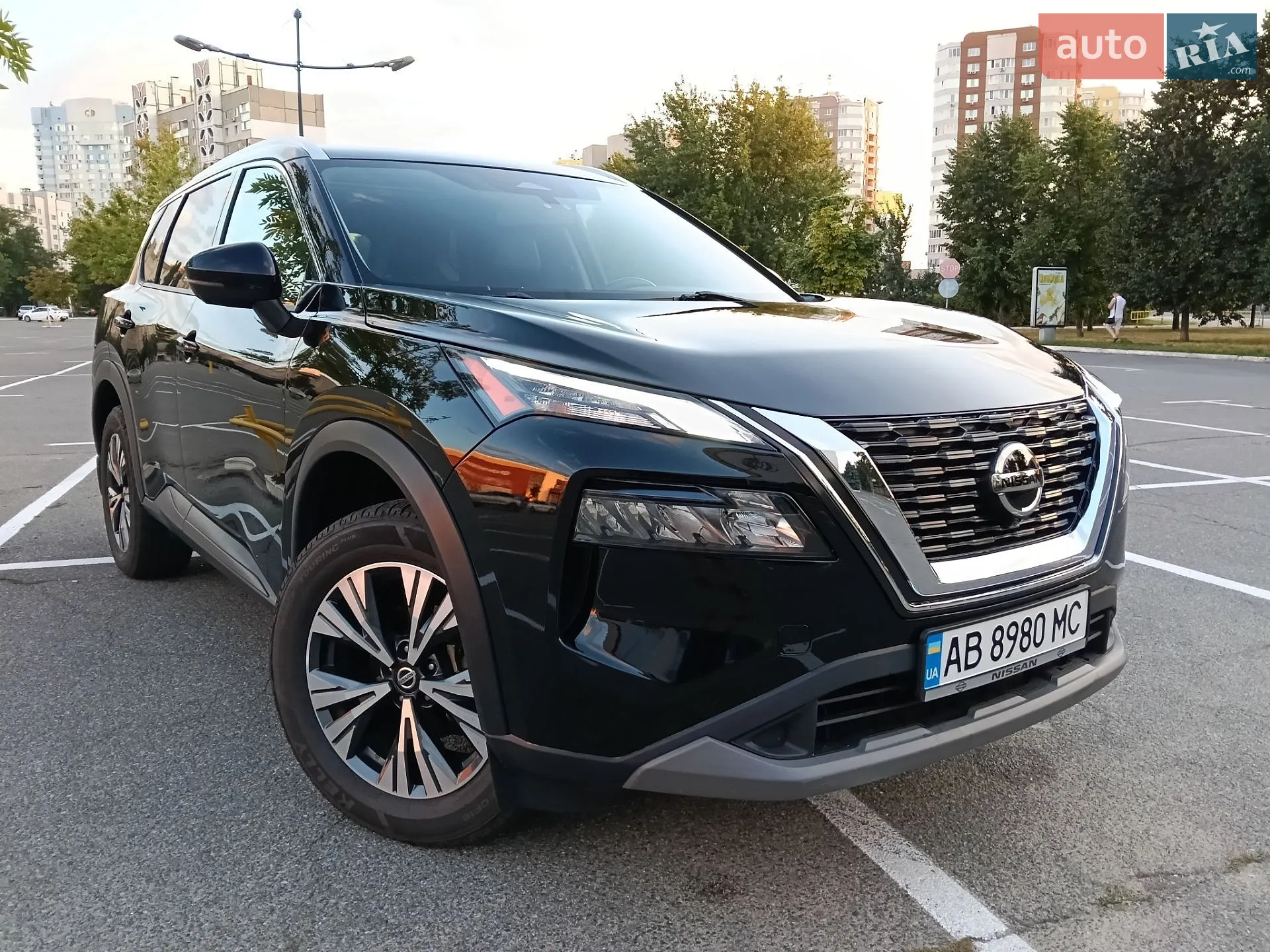 2020 Nissan Rogue - фото 1
